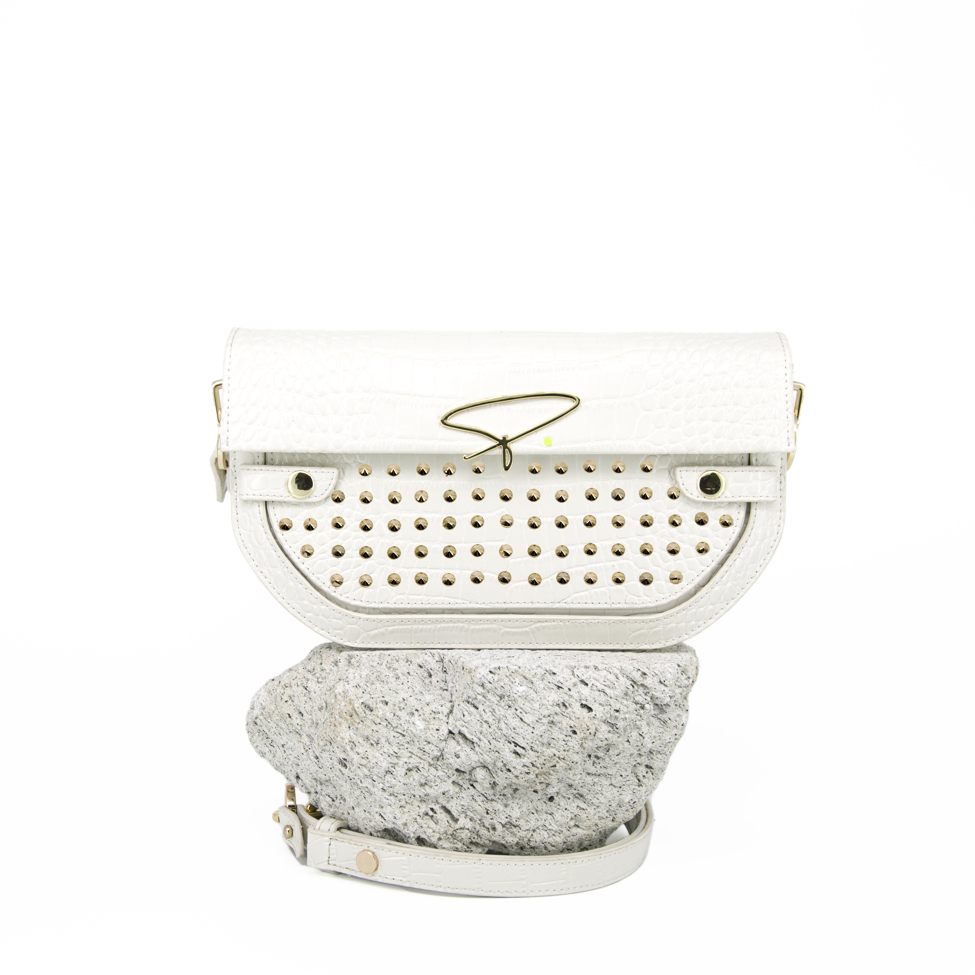 239E STUDDED SIGNATURE SHOULDER BAG IN WHITE