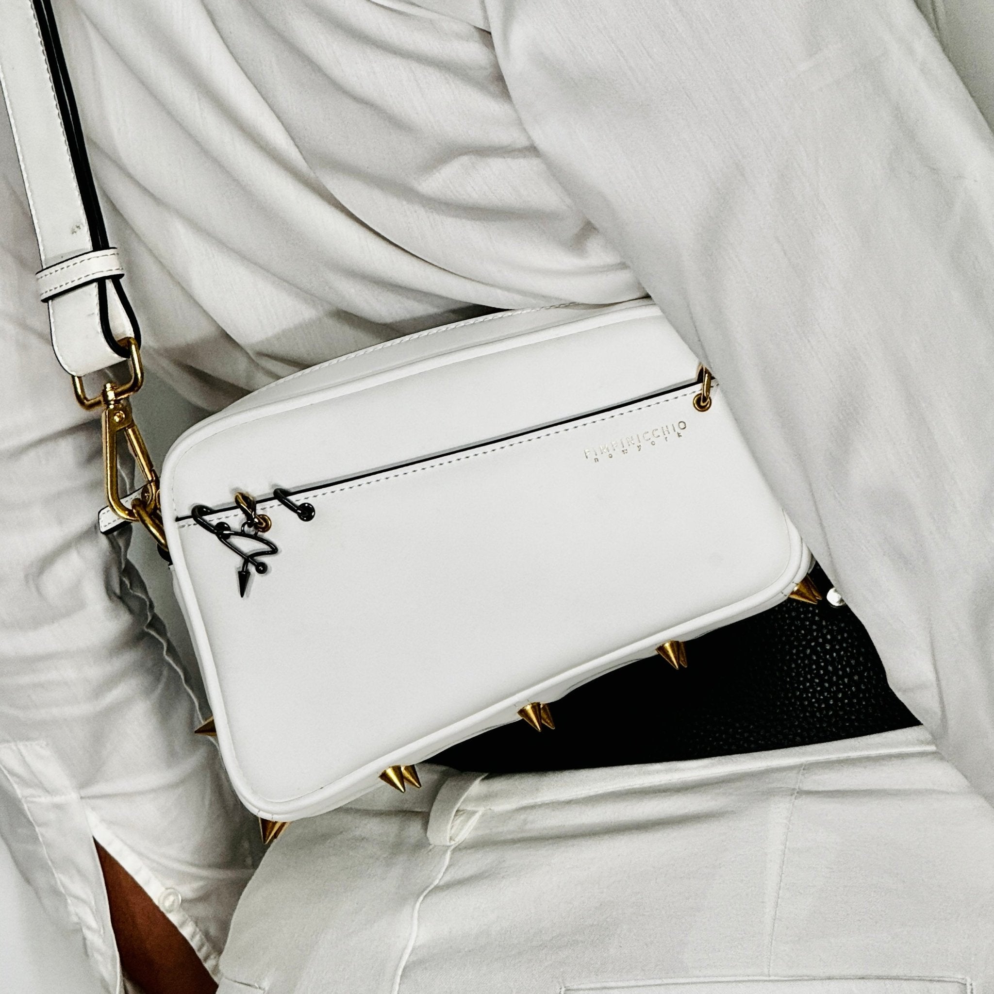 200W ASYMMETRICAL BELT BAG IN WHITE - Pimpinicchio New York