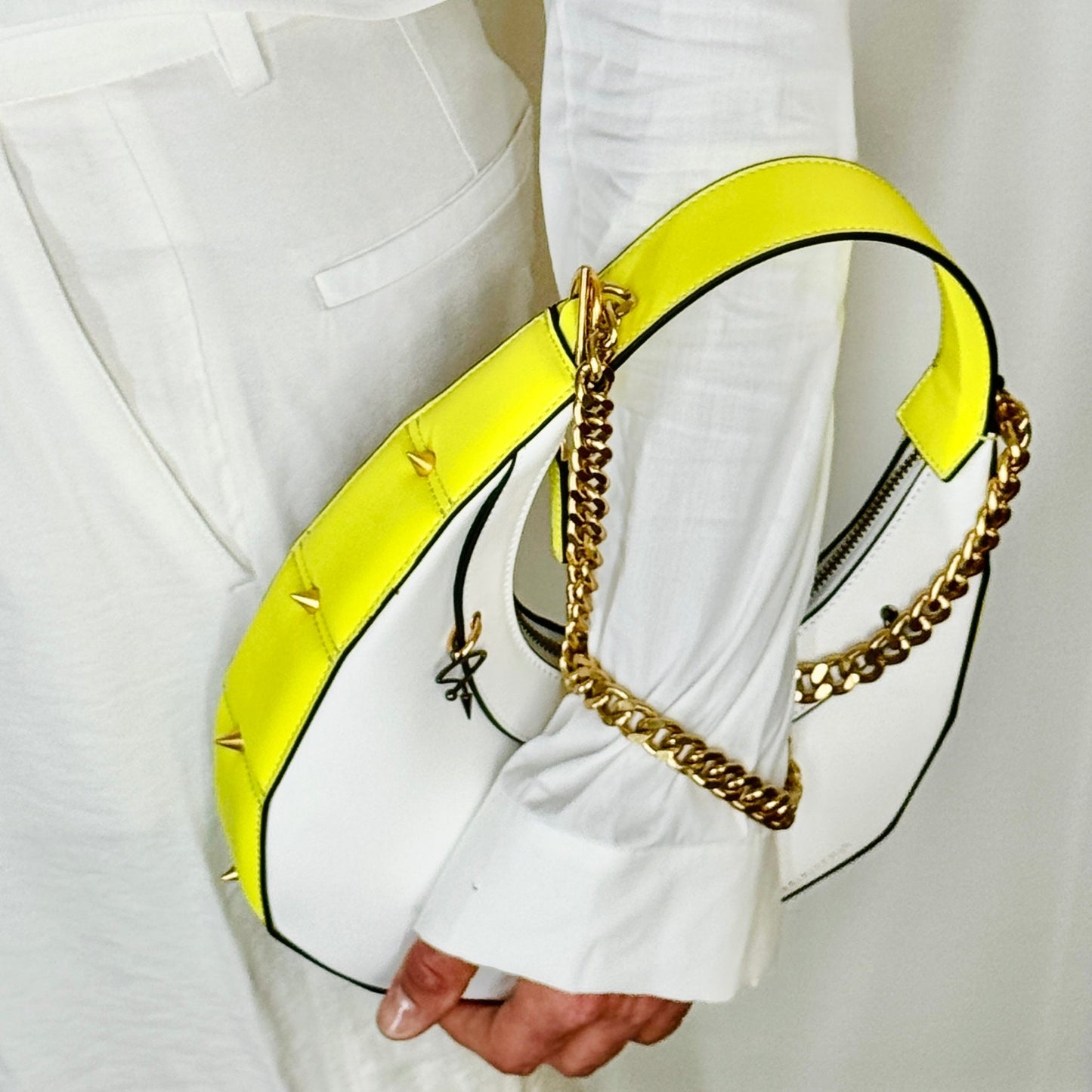 515W ASYMMETRICAL HOBO BAG IN WHITE - Pimpinicchio New York