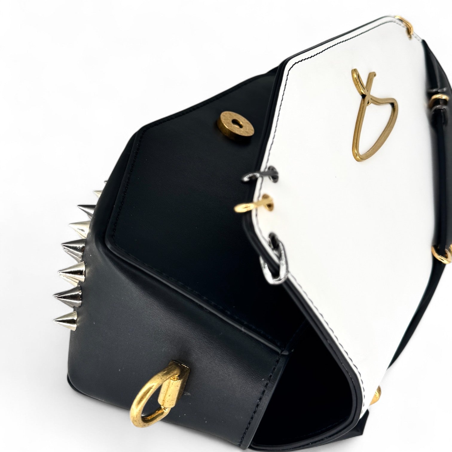 Dey 24 Crossbody