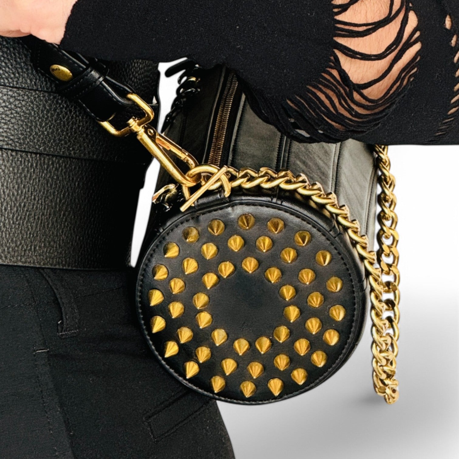 140E Tube Cross-body Bag in White with Chain