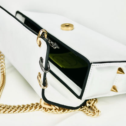 30H ASYMMETRICAL CHAIN BAG IN WHITE